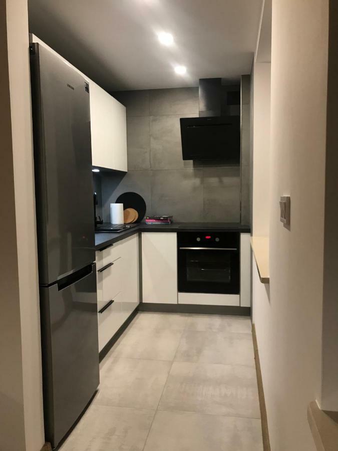 Apartament 45M2 Czeladz 8Km Do Katowic Luaran gambar