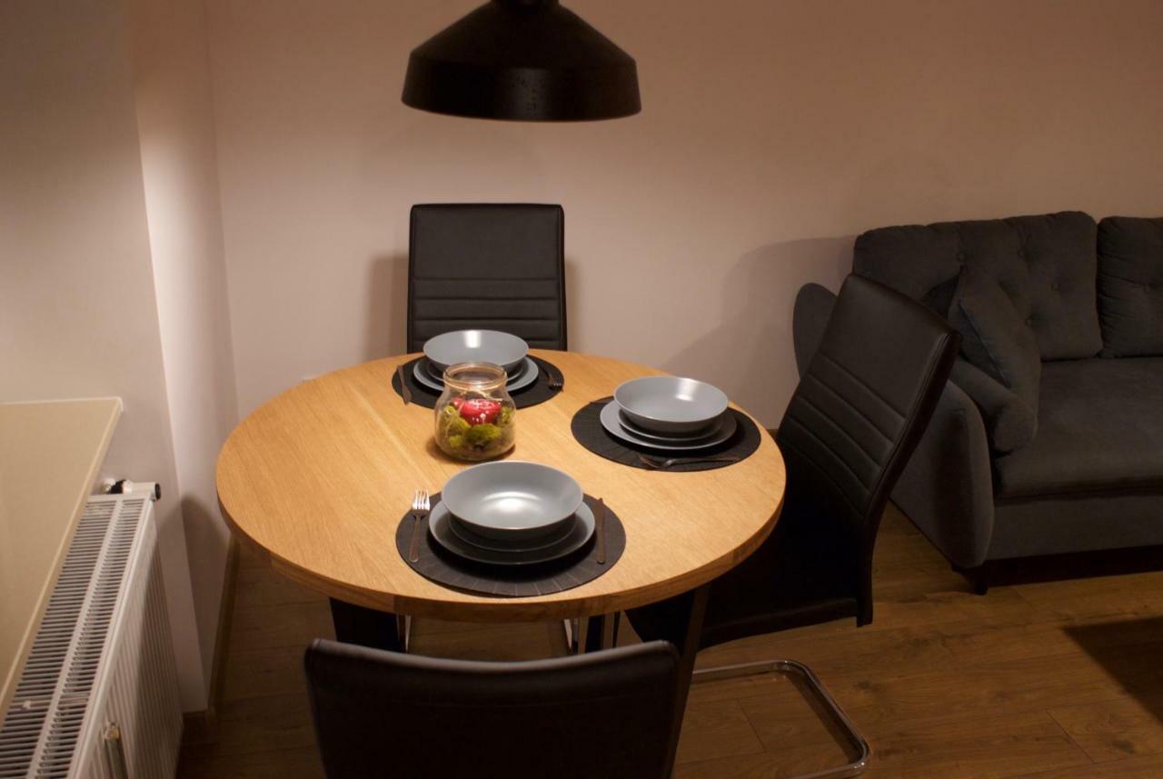 Apartament 45M2 Czeladz 8Km Do Katowic Luaran gambar